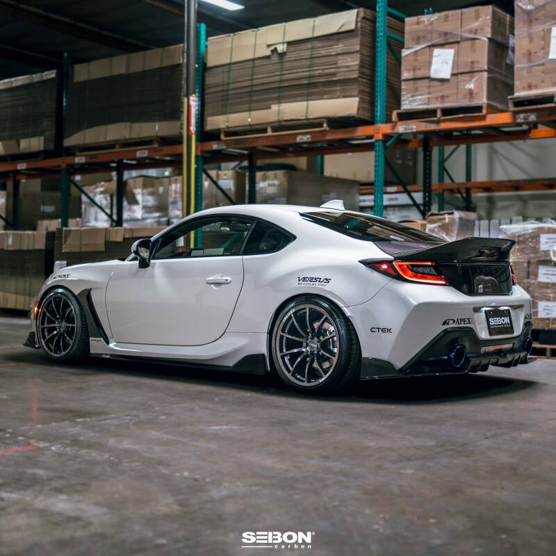 Seibon Carbon Fiber Fender Trim - Gloss Finish for Toyota GR86 / Subaru BRZ