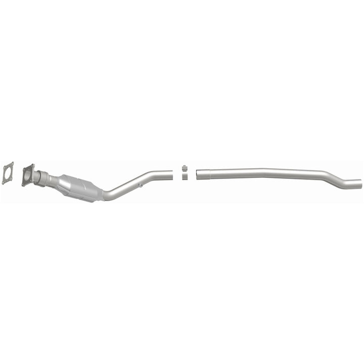 MagnaFlow Catalytic Converter 96-00 Caravan-Voyager 2.4L - Direct-Fit, Federal/EPA Compliant
