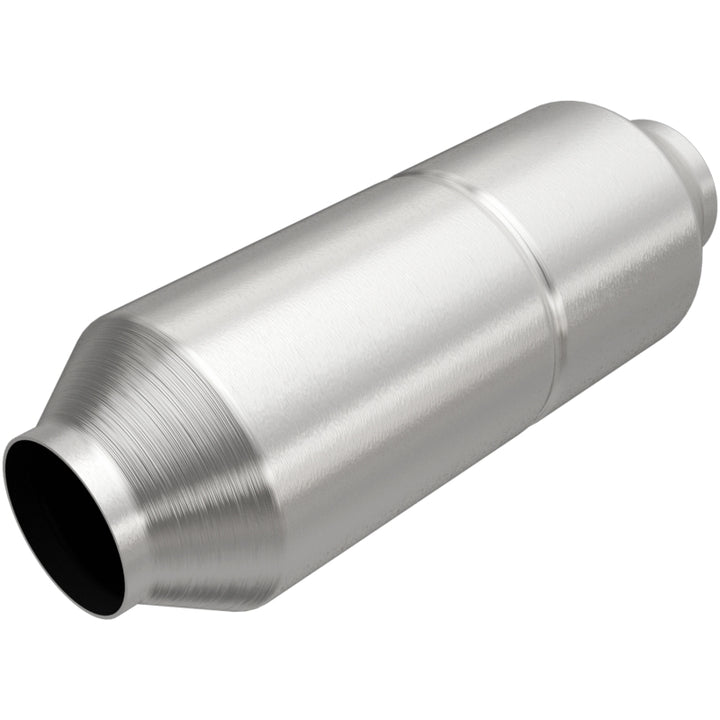 Magnaflow Conv Univ 3.0in C/C Spun Body Catalytic Converter for 1996-2008 Chevrolet and GMC Models