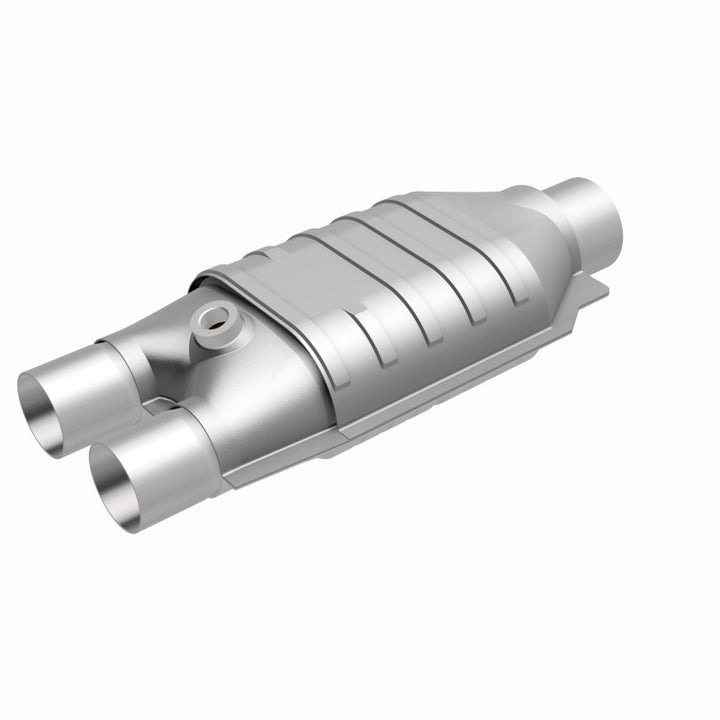 MagnaFlow Conv Universal 2.5 inch/2 inch S/D PC2 Rear In Stock