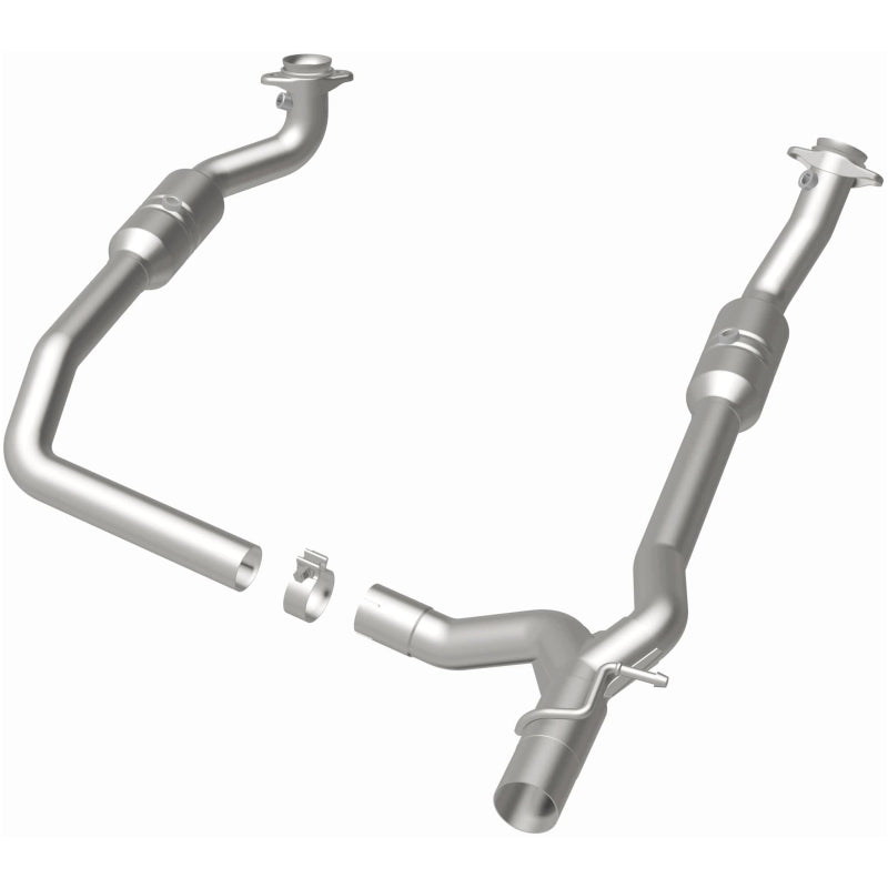 Magnaflow Conv DF 2009-2012 E-150 5.4 L Underbody Easy Install
