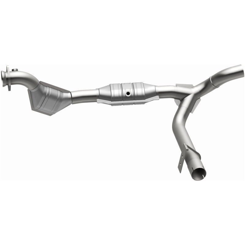 MagnaFlow Conv DF 01 Ford Trucks 4.6L Easy Install, In Stock