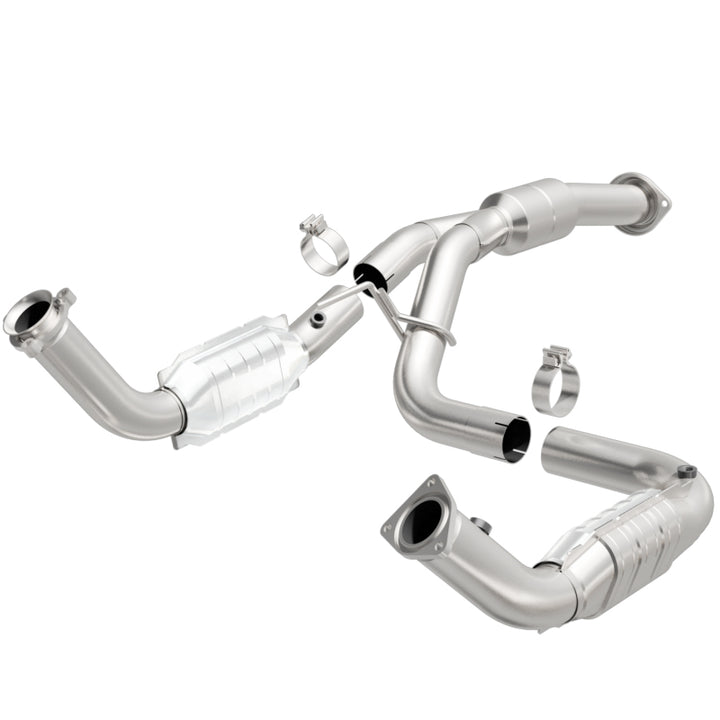 Magnaflow Direct-Fit Catalytic Converter for '11-'13 Chevy Silverado 2500 HD/3500 HD 6.0L - OneFastShop
