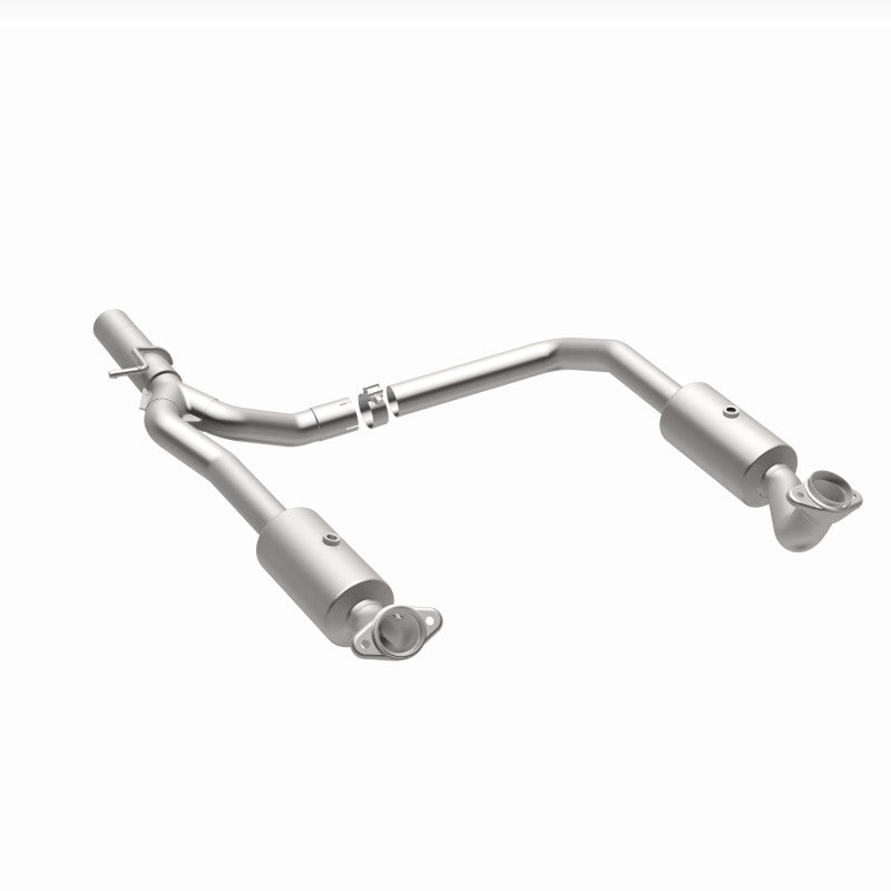 Magnaflow 09-13 Ford E-350 V10 Direct Fit Catalytic Converter