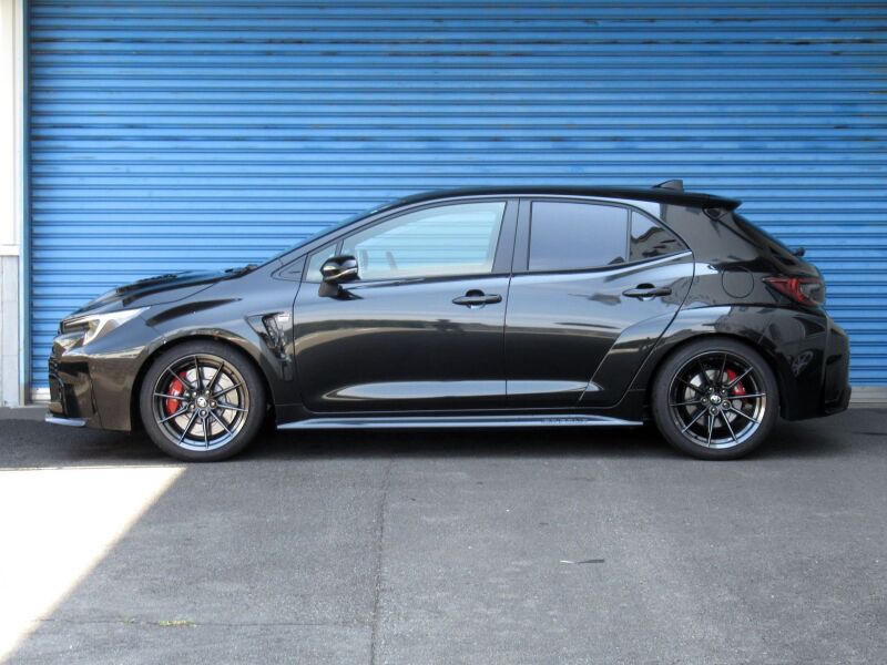 HKS Hipermax S Coilover Full Kit - Toyota GR Corolla (GZEA14H) 2022-2025, view 2