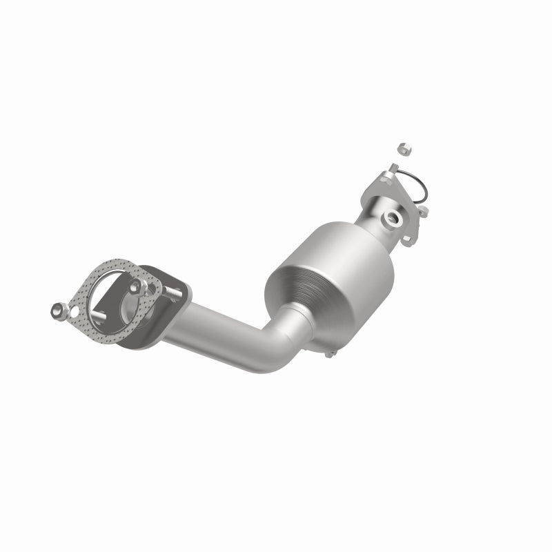 MagnaFlow California Direct-Fit Catalytic Converter - Infiniti Q50 / Q60 3.0L 2018-2019, 360 degree view