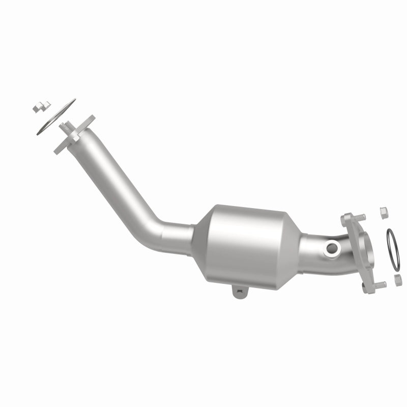 MagnaFlow California Direct-Fit Catalytic Converter - Infiniti Q50 / Q60 3.0L 2018-2019, 360 degree view