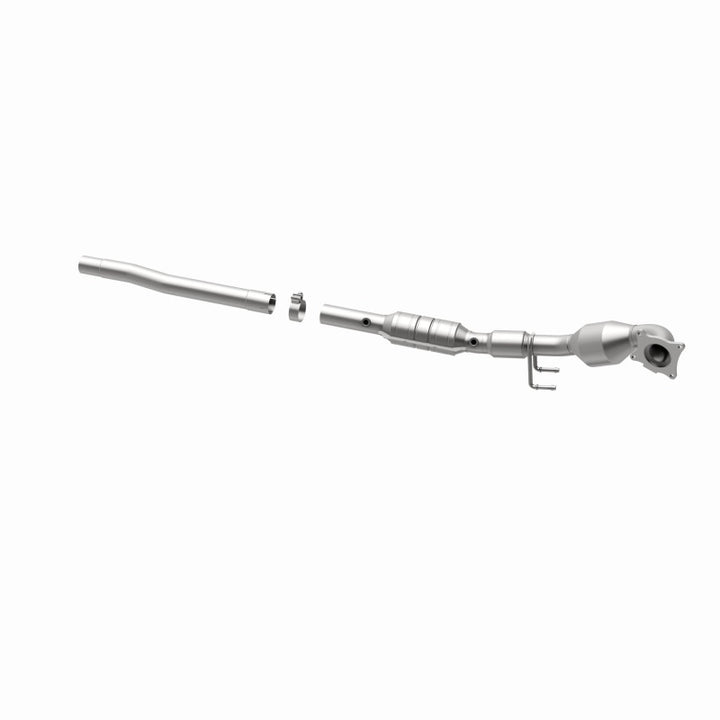 MagnaFlow California Grade Direct-Fit Catalytic Converter - Volkswagen GTI / Jetta / Audi A3 2.0L 2008-2015 - 551887, 360 degree view