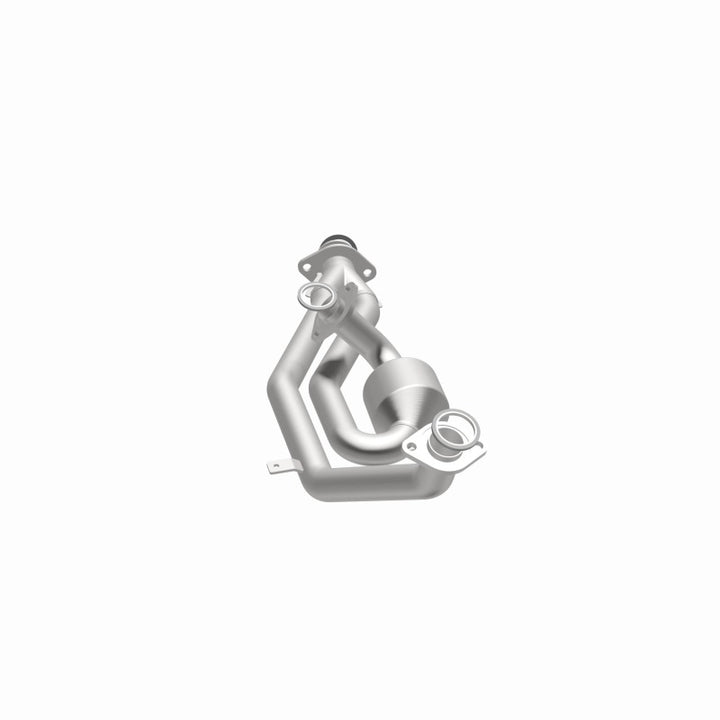 MagnaFlow California Grade Front Catalytic Converter - Toyota Sienna 3.0L 2001-2003 - 447160, 360 degree view