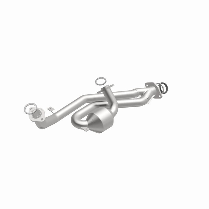 MagnaFlow California Grade Front Catalytic Converter - Toyota Sienna 3.0L 2001-2003 - 447160, 360 degree view
