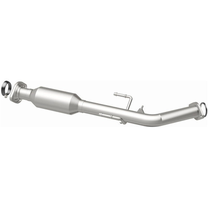 MagnaFlow California Grade Rear Catalytic Converter - Toyota Sienna 3.0L 2001-2003 - 447207, view 13