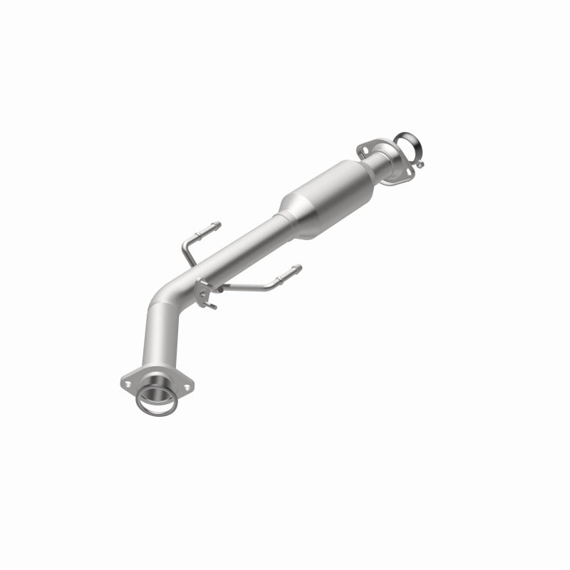MagnaFlow California Grade Rear Catalytic Converter - Toyota Sienna 3.0L 2001-2003 - 447207, 360 degree view