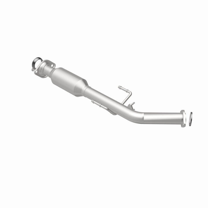 MagnaFlow California Grade Rear Catalytic Converter - Toyota Sienna 3.0L 2001-2003 - 447207, 360 degree view