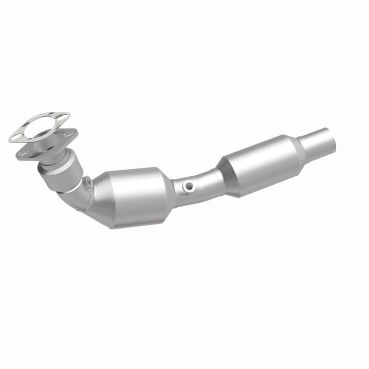 MagnaFlow California Grade Right Catalytic Converter - Chevrolet Camaro 6.2L 2012-2015 - 5411939, 360 degree view