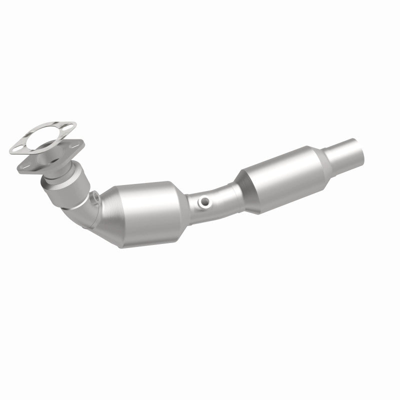MagnaFlow California Grade Right Catalytic Converter - Chevrolet Camaro 6.2L 2012-2015 - 5411939, 360 degree view