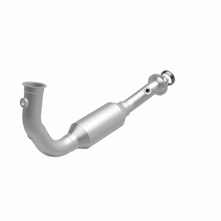 MagnaFlow California Grade Right Catalytic Converter - Jeep Liberty 3.7L 2004 - 5451583, 360 degree view