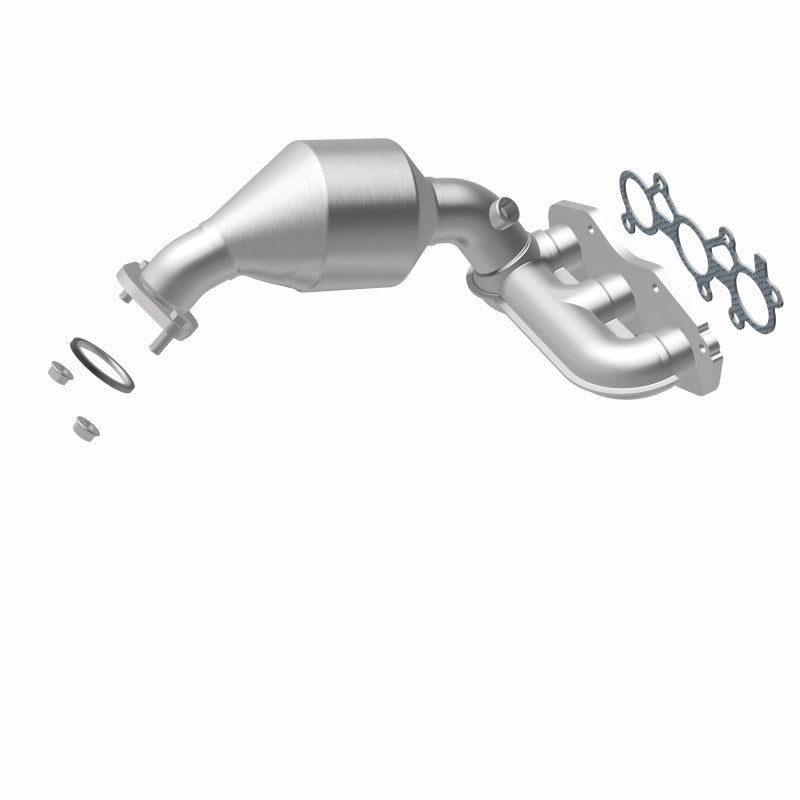 MagnaFlow California Manifold Catalytic Converter - Toyota Sienna 3.5L 2007-2010, 360 degree view