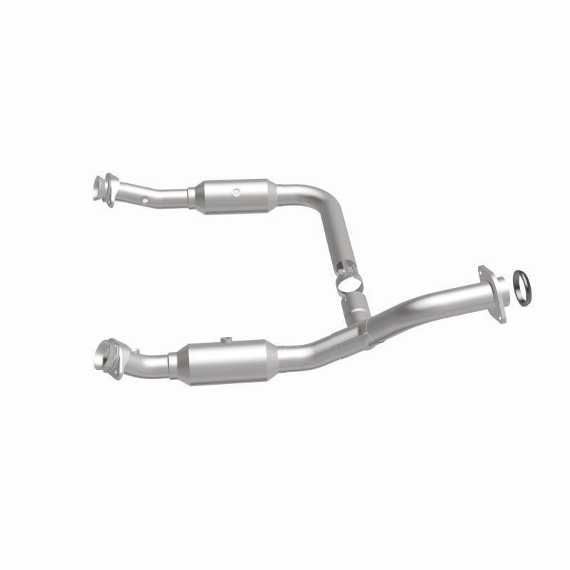 MagnaFlow CARB-Compliant Direct-Fit Catalytic Converter - Ford Explorer / Sport Trac / Mercury Mountaineer 4.6L 2006-2010, 360 degree view