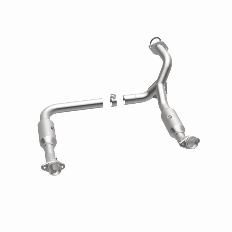 MagnaFlow CARB-Compliant Direct-Fit Catalytic Converter - Ford Explorer / Sport Trac / Mercury Mountaineer 4.6L 2006-2010, 360 degree view
