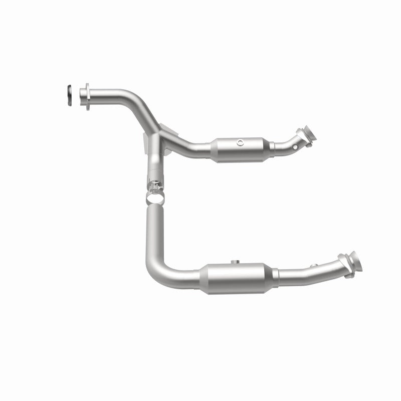 MagnaFlow CARB-Compliant Direct-Fit Catalytic Converter - Ford Explorer / Sport Trac / Mercury Mountaineer 4.6L 2006-2010, 360 degree view