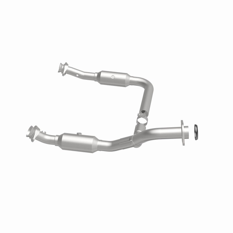 MagnaFlow CARB-Compliant Direct-Fit Catalytic Converter - Ford Explorer / Sport Trac / Mercury Mountaineer 4.6L 2006-2010, 360 degree view
