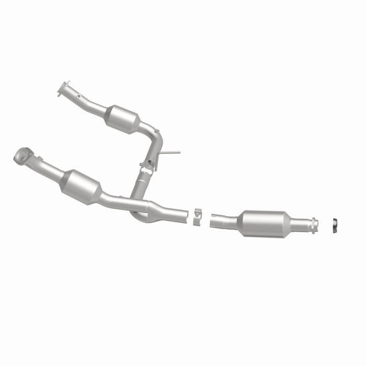 MagnaFlow CARB Compliant Primary Direct-Fit Catalytic Converter - Ford Explorer / Mercury Mountaineer 2004-2005, 360 degree view