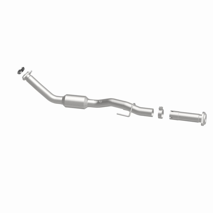 MagnaFlow CARB Direct-Fit Catalytic Converter - Chevrolet Trailblazer EXT / GMC Envoy XL 4.2L 2004-2005, 360 degree view