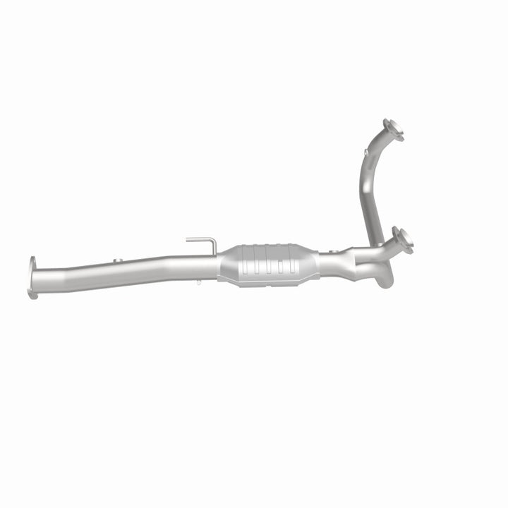 MagnaFlow CARB Front Direct Fit Catalytic Converter - Chevrolet Astro / GMC Safari 1996-1999, 360 degree view