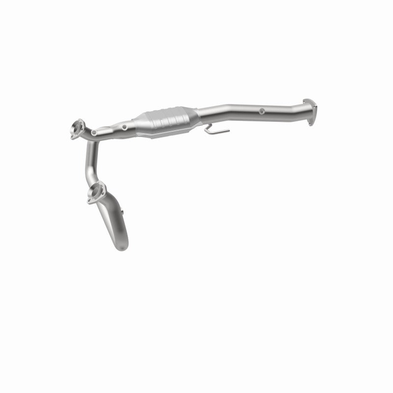 MagnaFlow CARB Front Direct Fit Catalytic Converter - Chevrolet Astro / GMC Safari 1996-1999, 360 degree view