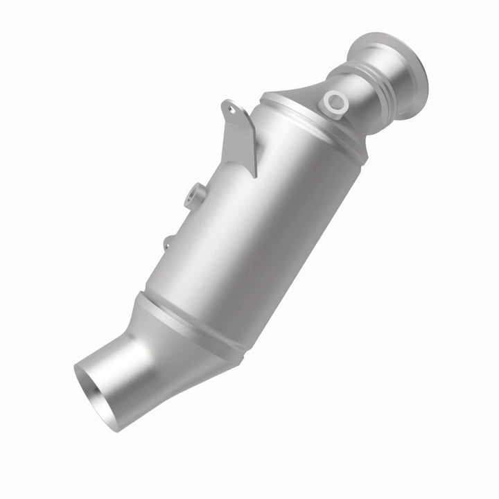 MagnaFlow CARB Front Primary Direct-Fit Catalytic Converter - BMW 3.0L L6 2010-2015, 360 degree view