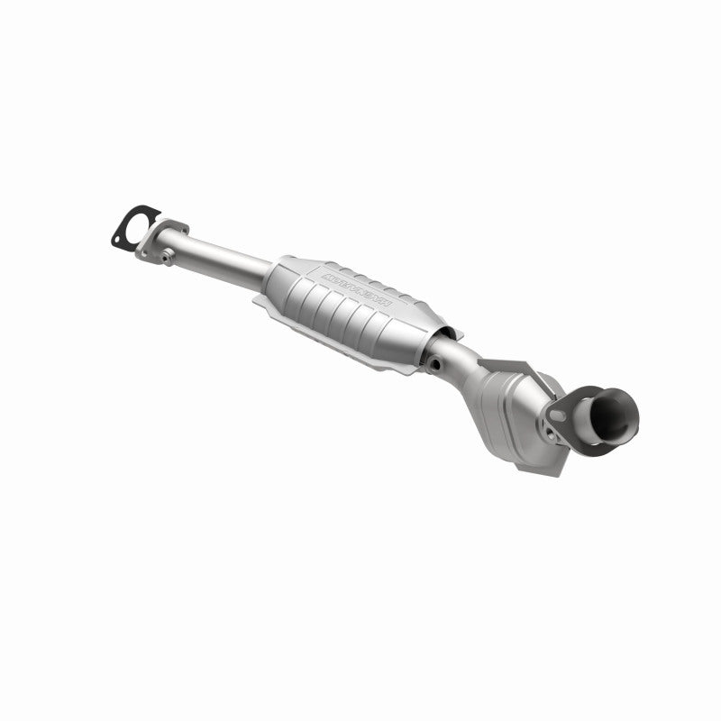 MagnaFlow CARB-Grade Direct-Fit Catalytic Converter - Mercury Grand Marquis / Ford Crown Victoria / Lincoln Town Car 4.6L 1996-2002, view 32
