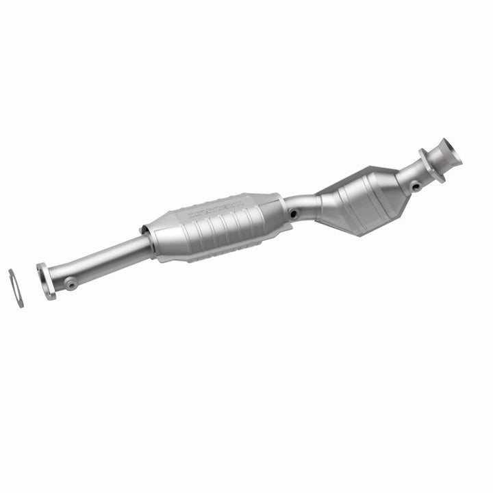 MagnaFlow CARB-Grade Direct-Fit Catalytic Converter - Mercury Grand Marquis / Ford Crown Victoria / Lincoln Town Car 4.6L 1996-2002, view 6