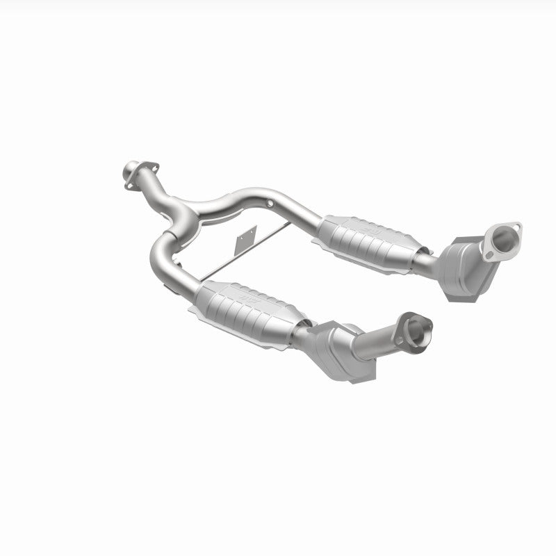 MagnaFlow CARB-Grade Direct-Fit Catalytic Converter - Ford Mustang 1994-1995 3.8L, view 4