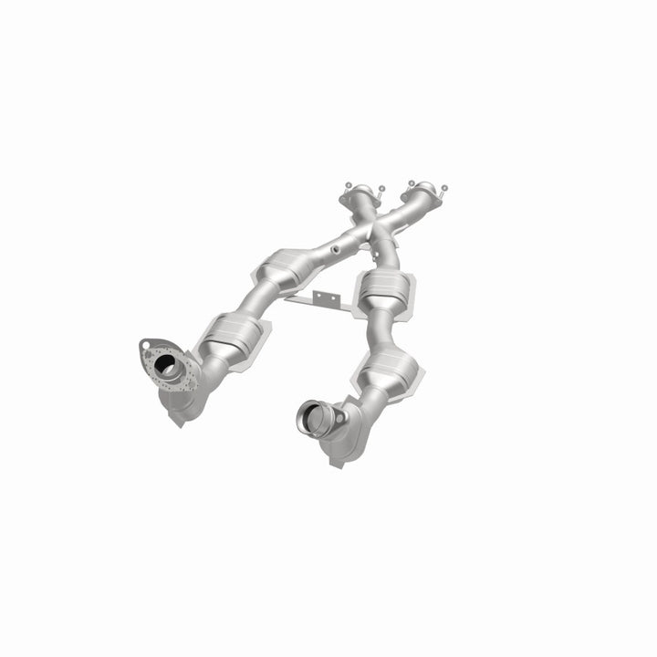 MagnaFlow CARB-Grade Direct-Fit Catalytic Converter - Ford Mustang GT 1996-1998 4.6L, view 5