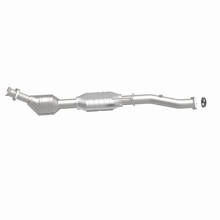 MagnaFlow CARB-Grade Direct-Fit Catalytic Converter - Ford Ranger 1998-2000 2.5L, view 4