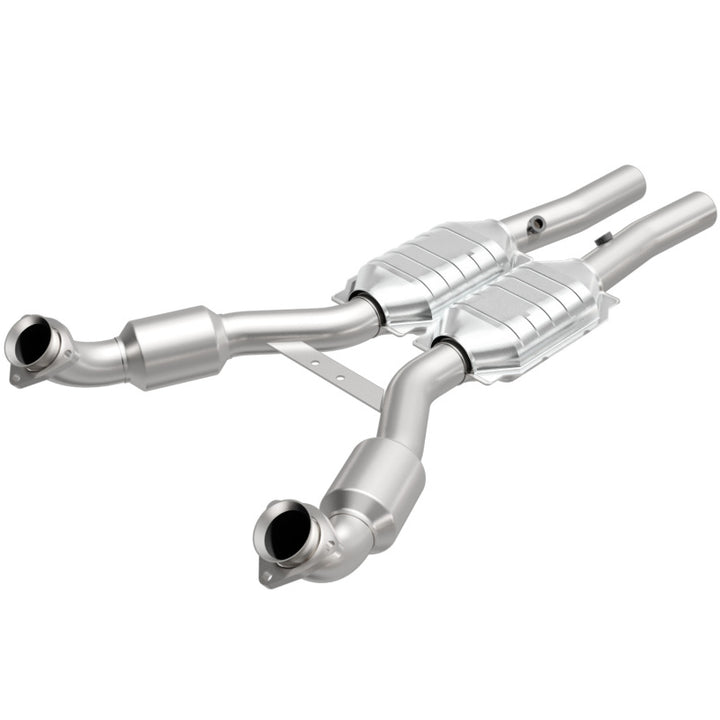 MagnaFlow CARB-Grade Direct-Fit Catalytic Converter - Chevrolet Corvette 5.7L (2004)