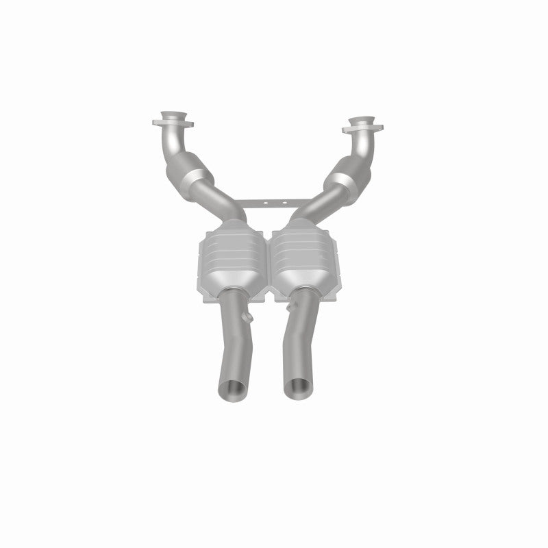 MagnaFlow CARB-Grade Direct-Fit Catalytic Converter - Chevrolet Corvette 5.7L (2004), view 6