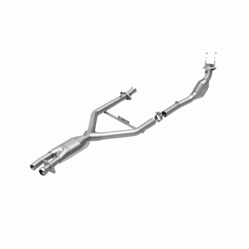 MagnaFlow CARB-Grade Direct-Fit Catalytic Converter - Lincoln Mark VIII 1996-1998 4.6L, view 6