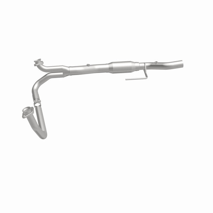 MagnaFlow CARB-Grade Direct-Fit Catalytic Converter - Dodge Ram 3500 Van 2001-2002, view 4
