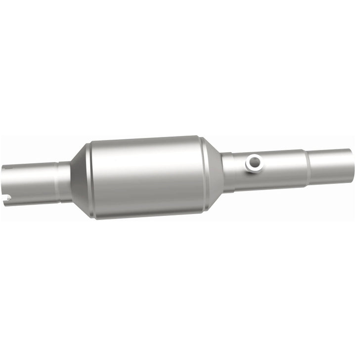 MagnaFlow CARB-Grade Direct-Fit Catalytic Converter - Jeep Grand Cherokee 1996-1998 - Underbody, view 34