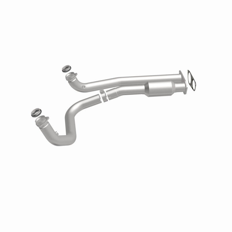 MagnaFlow CARB-Grade Direct-Fit Catalytic Converter - Chevrolet K3500 7.4L (1996-2000), 360 degree view