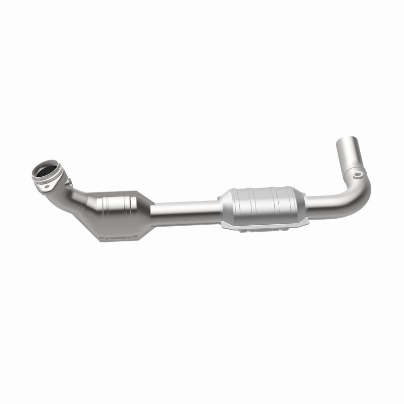 MagnaFlow CARB-Grade Direct-Fit Catalytic Converter - Ford E-150 Econoline 2000-2002 4.6L - Driver Side, view 15