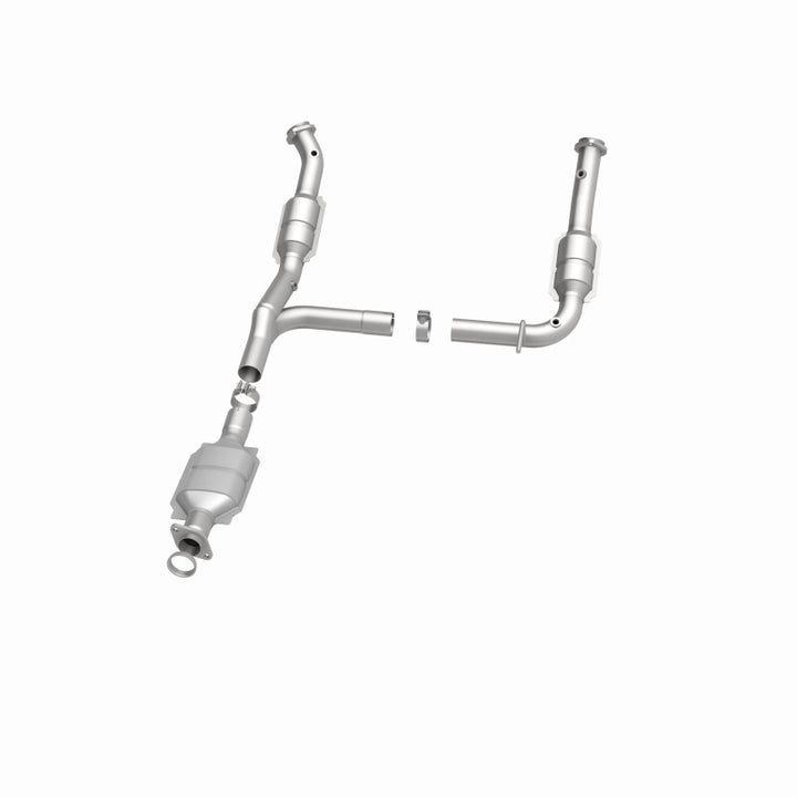 MagnaFlow CARB-Grade Direct-Fit Catalytic Converter - Ford Explorer 2002-2003 4.6L, view 3