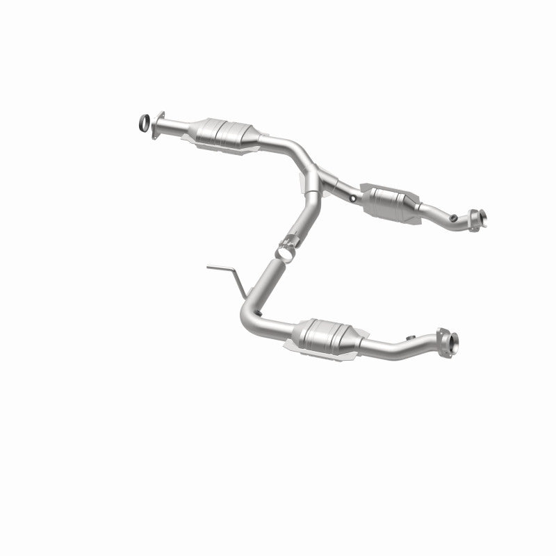 MagnaFlow CARB-Grade Direct-Fit Catalytic Converter - Ford Explorer 2002-2003 4.0L, view 3