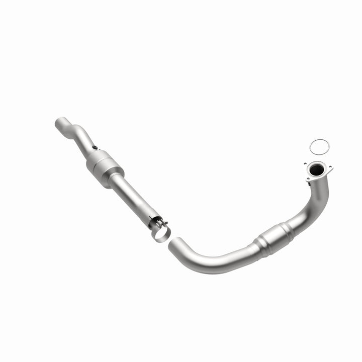 MagnaFlow CARB-Grade Direct-Fit Catalytic Converter - Chevrolet Silverado 2500 HD 2002 8.1L - Driver Side, view 11