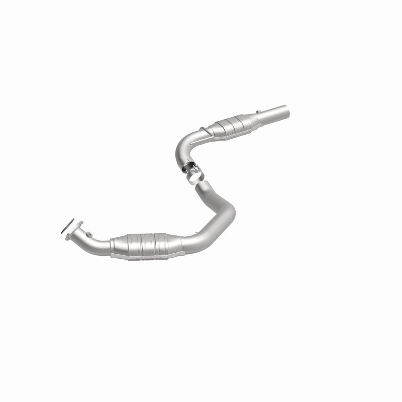 MagnaFlow CARB-Grade Direct-Fit Catalytic Converter - Chevrolet Express 2500 2003-2005 6.0L - Driver Side, view 18