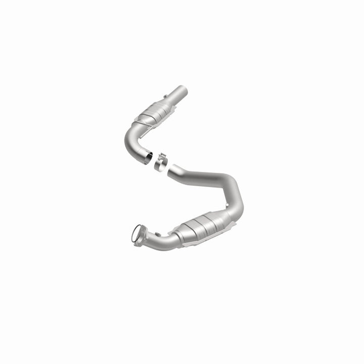 MagnaFlow CARB-Grade Direct-Fit Catalytic Converter - Chevrolet Express 2500 2003-2005 6.0L - Driver Side, view 21