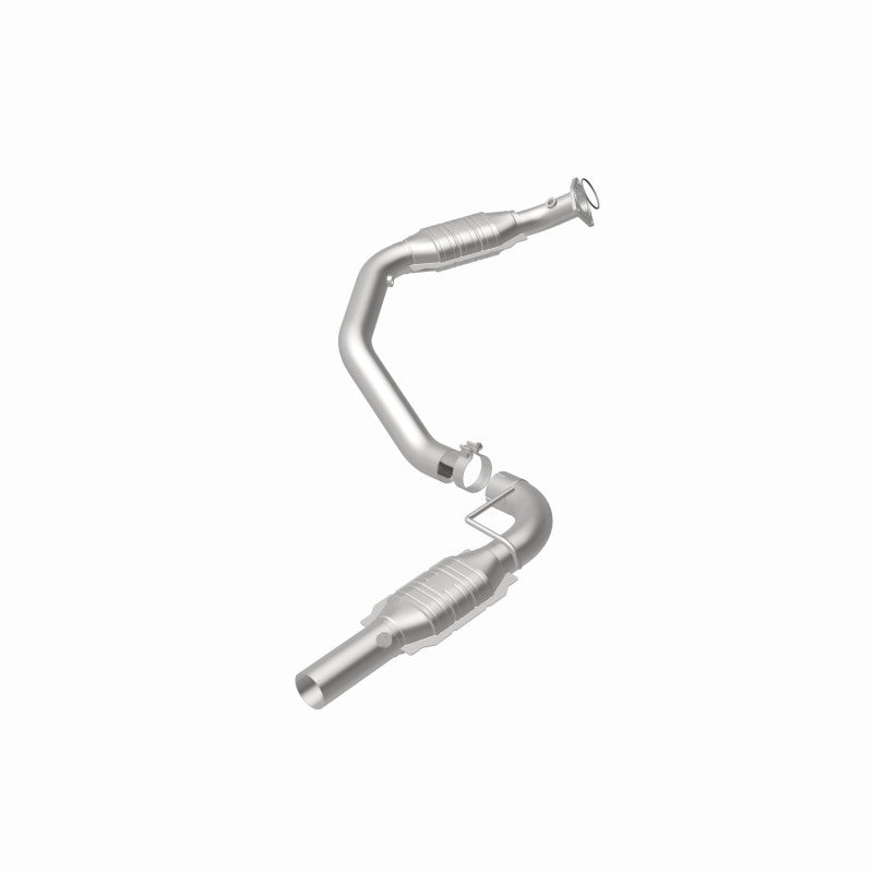 MagnaFlow CARB-Grade Direct-Fit Catalytic Converter - Chevrolet Express 2500 2003-2005 6.0L - Driver Side, view 30