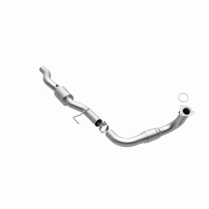 MagnaFlow CARB-Grade Direct-Fit Catalytic Converter - Chevrolet Avalanche / Suburban / GMC Yukon XL 2500 8.1L 2001-2005 - Driver Side, view 31