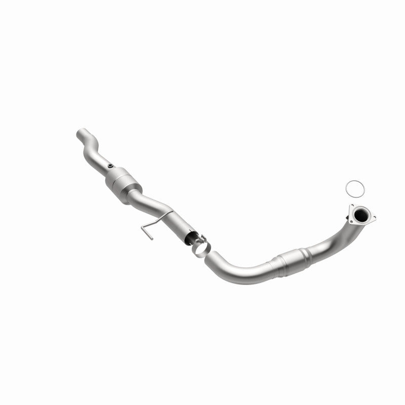MagnaFlow CARB-Grade Direct-Fit Catalytic Converter - Chevrolet Avalanche / Suburban / GMC Yukon XL 2500 8.1L 2001-2005 - Driver Side, view 31